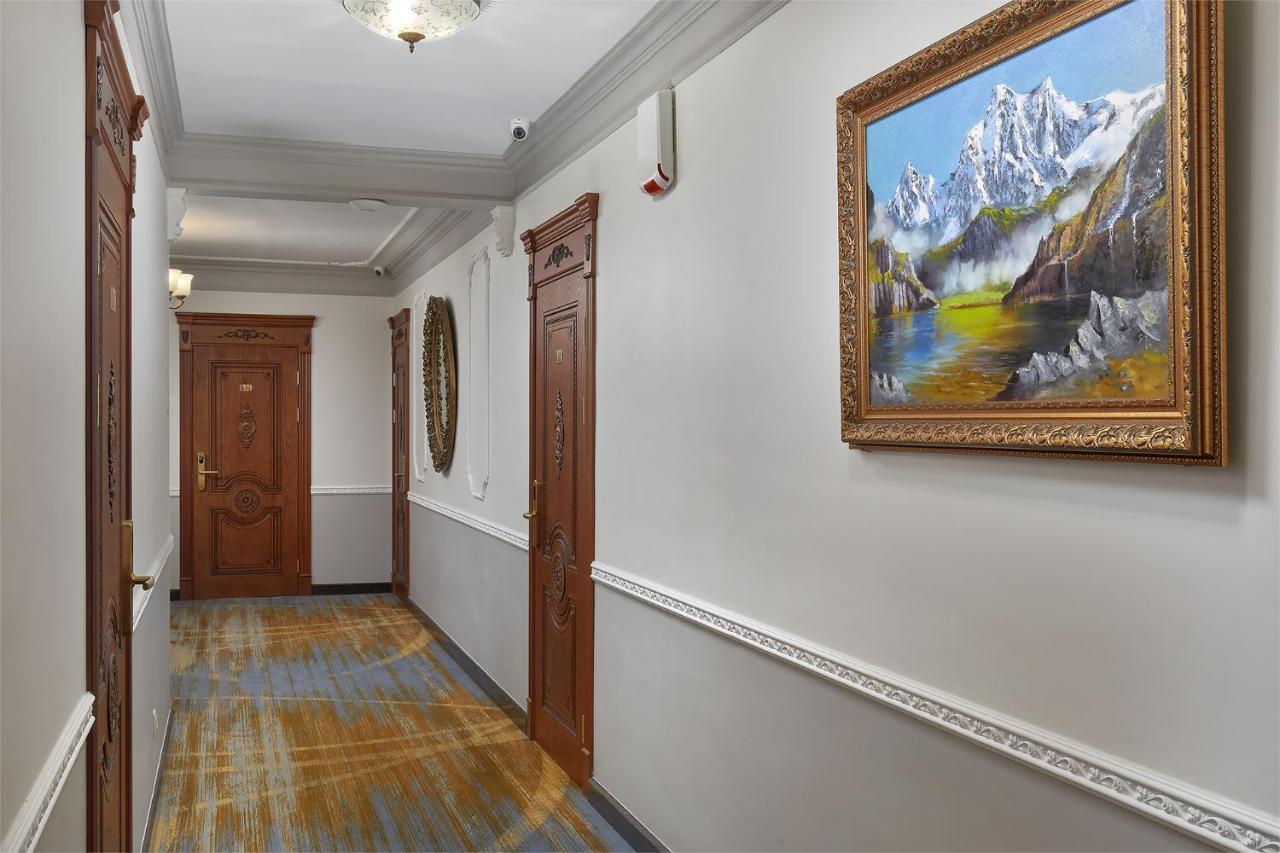 Garuda Boutique Hotel Sukhumi Bagian luar foto