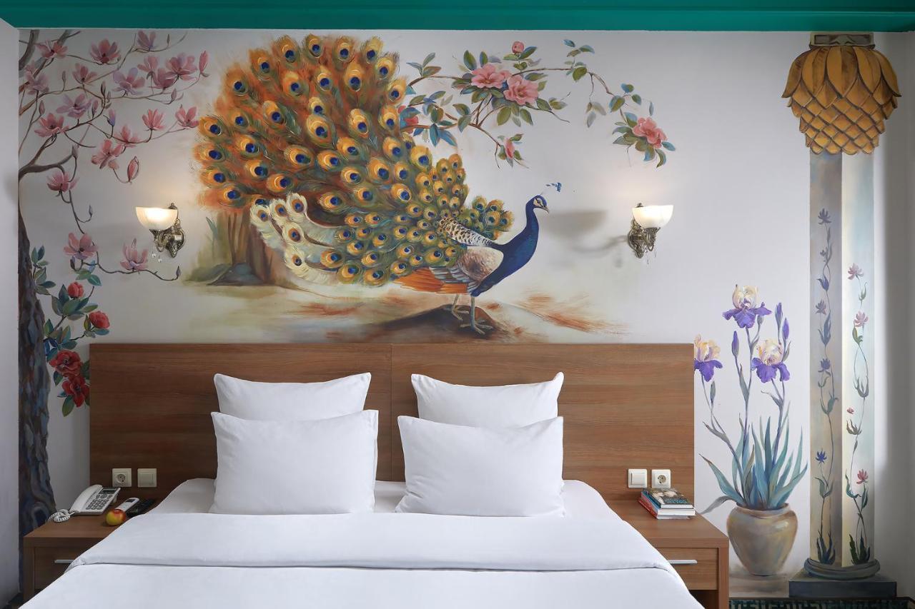 Garuda Boutique Hotel Sukhumi Bagian luar foto