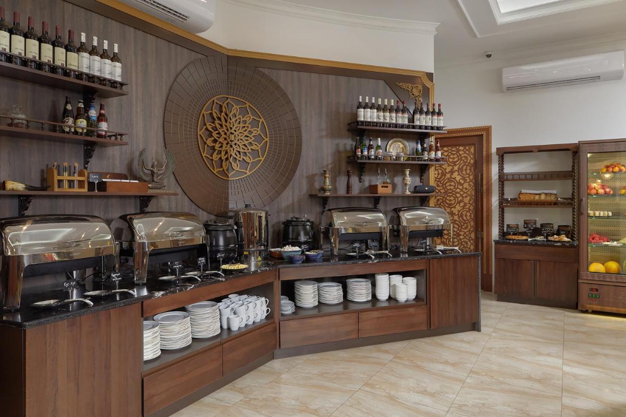 Garuda Boutique Hotel Sukhumi Bagian luar foto